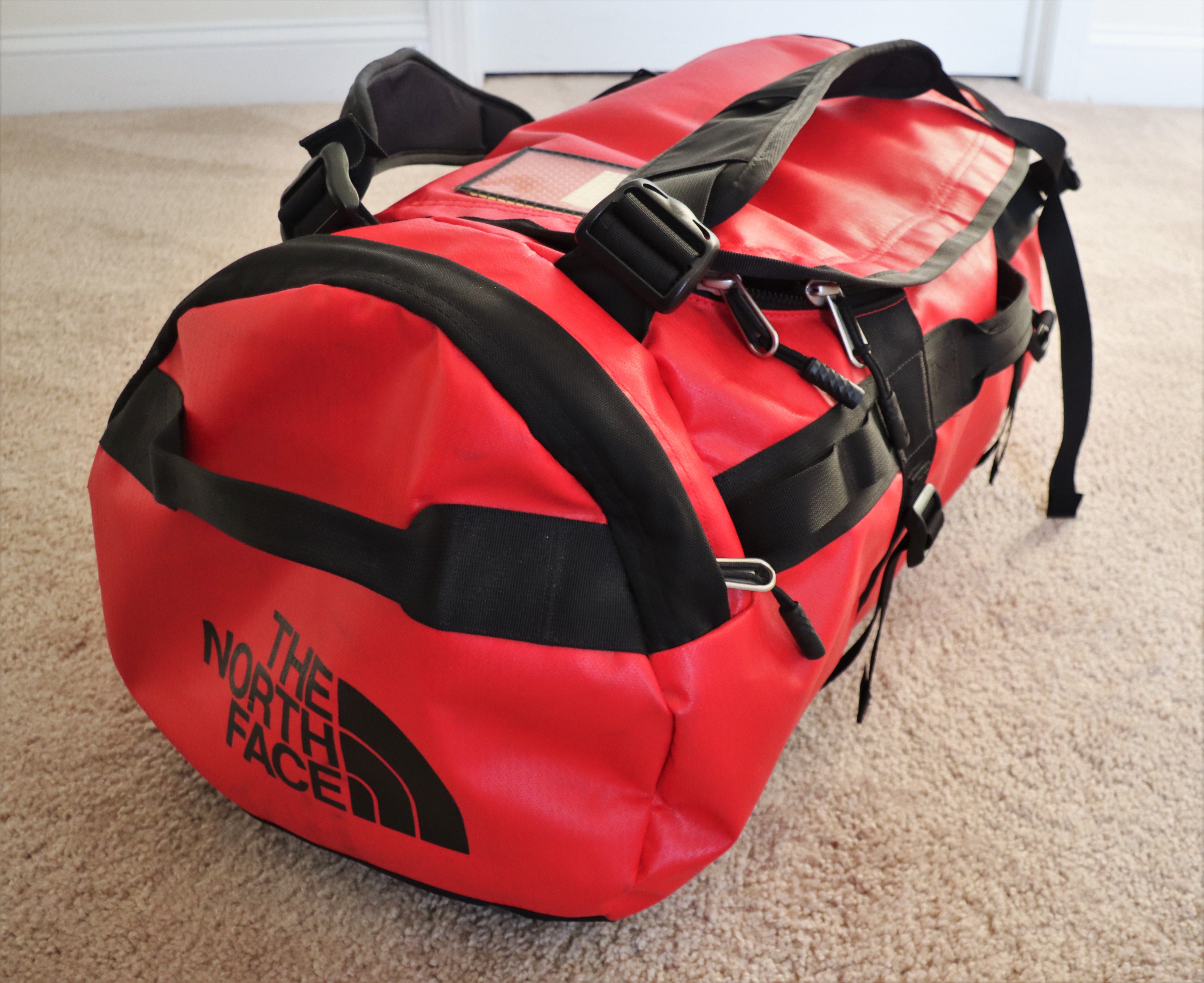 thew's reviews: The North Face Base Camp Duffel bag
