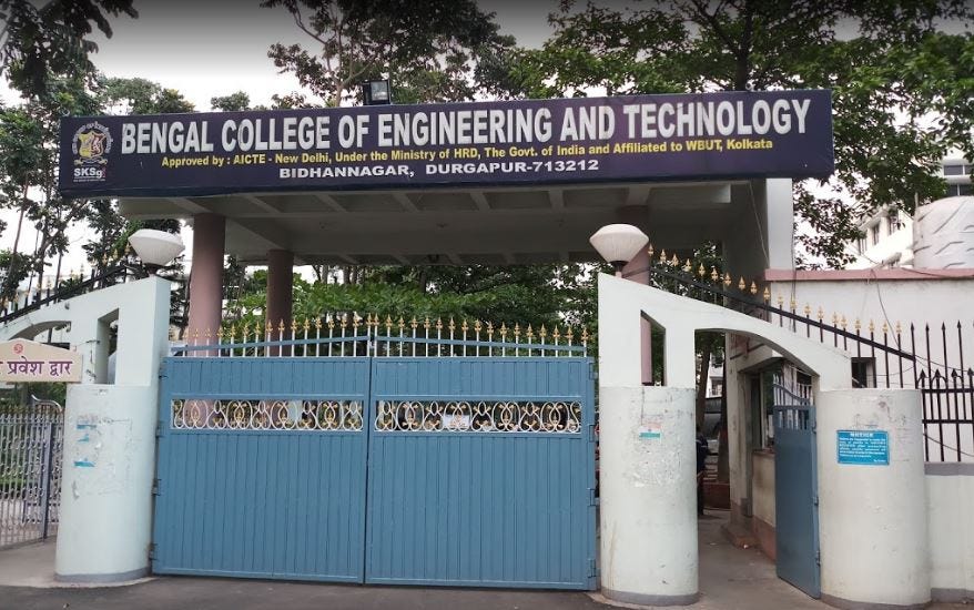 Top Engineering College in Durgapur Gives Overview of Its Classroom Facility by bengal college