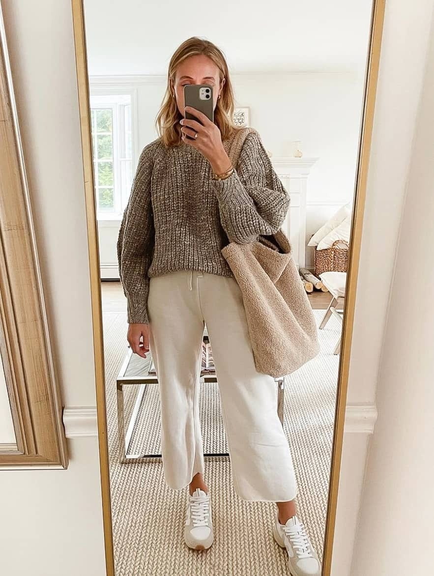 Sweatpants and Oversized Sweater: The Cozy and Comfy Look, by Chaman Maes