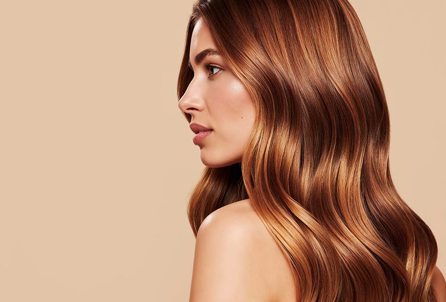 9 alimenti ideali per capelli più forti e lucenti