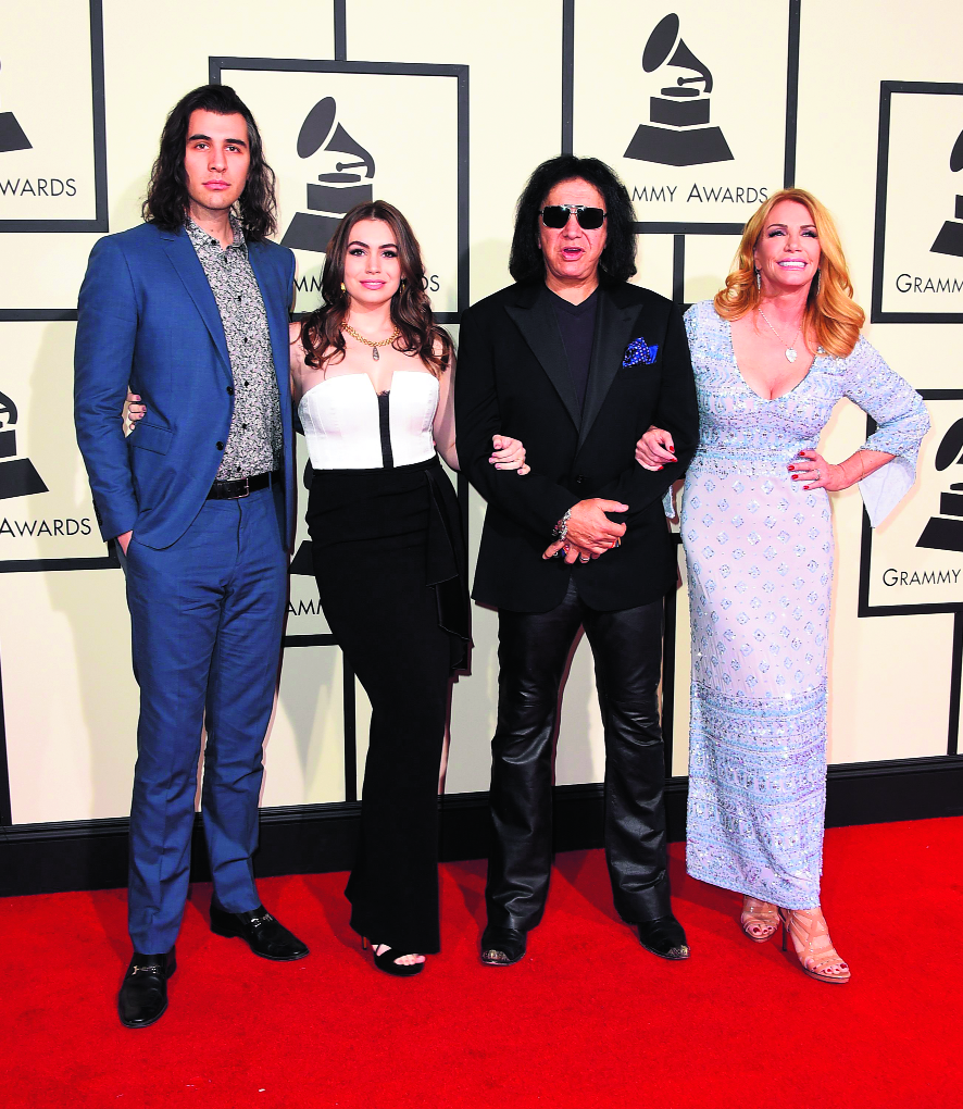 Nick Simmons And Sophie Simmons