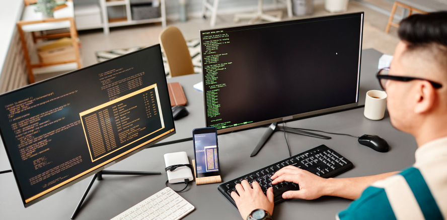 Angular vs AngularJS: What are the differences? | by CraftedQ | Medium