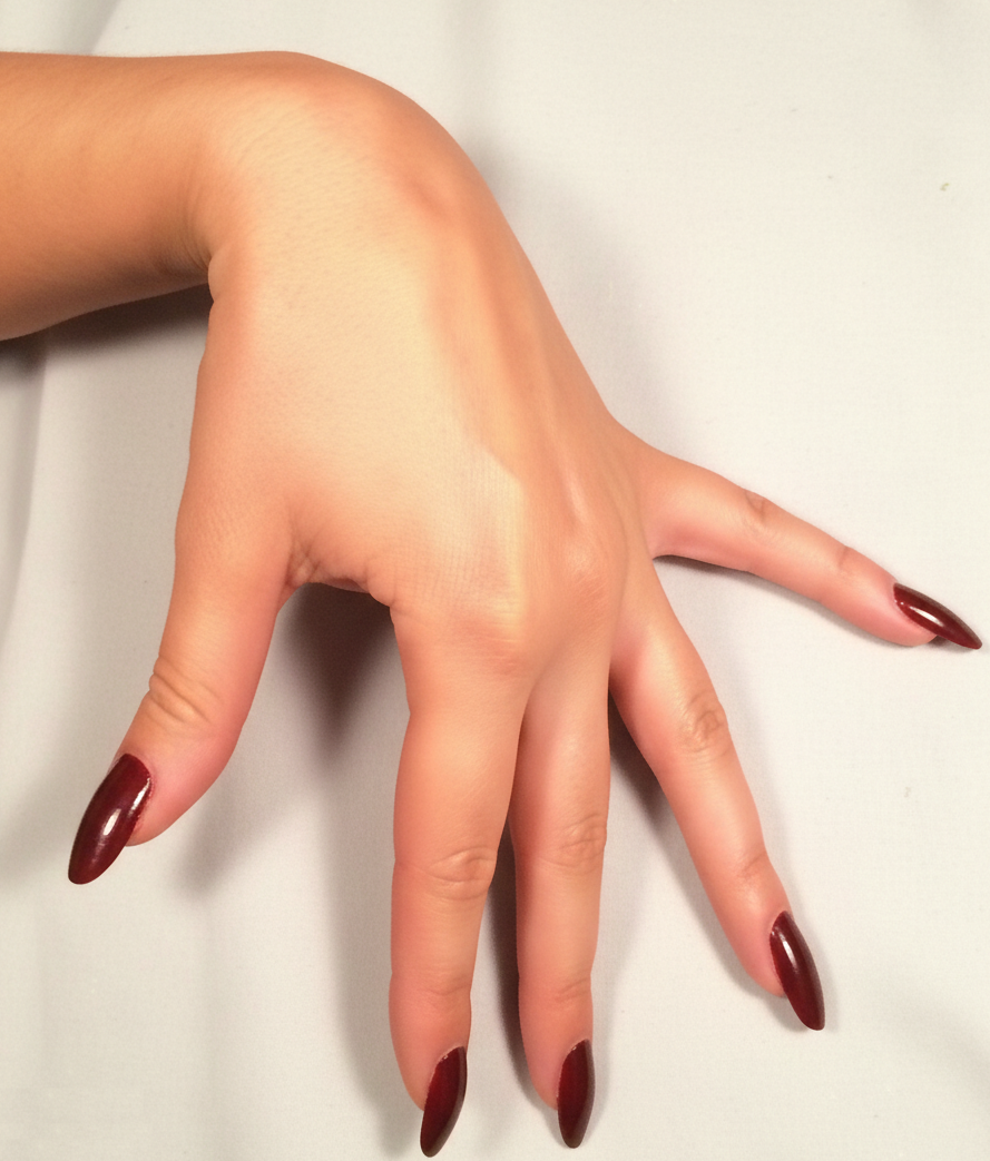 You’re Not Mad at Raven, You’re Mad at the Idea of Her: Hand Fetishes, Comparison, and Female…