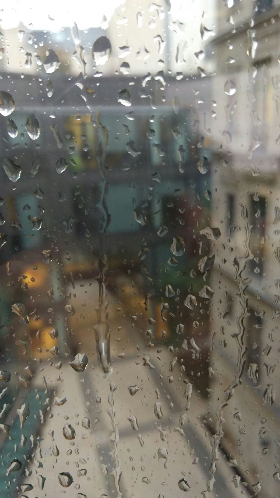 vélotaf sous la pluie…tu es courageux