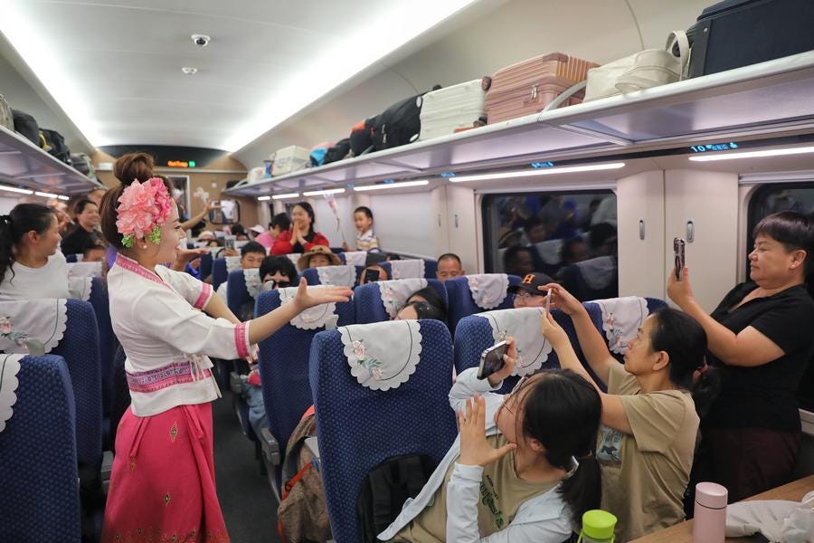 Cross-border passenger service of China-Laos Railway marks 3 years, boosting cross-border travel…