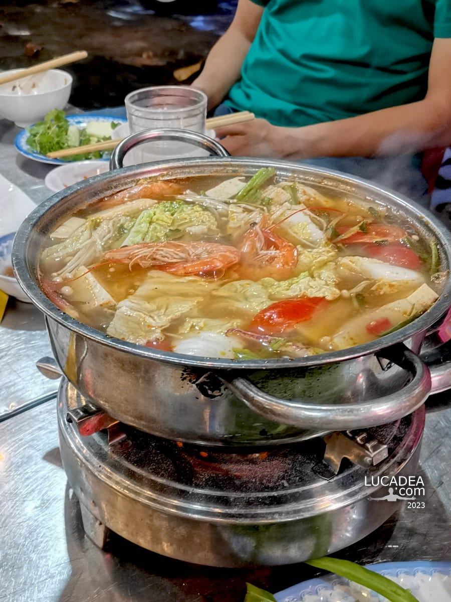 Cucina vietnamita: hot pot lẩu hải sản, la ricetta