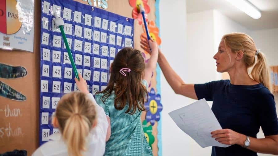 Caritate avertizează asupra diferențelor de gen în matematica din Marea Britanie