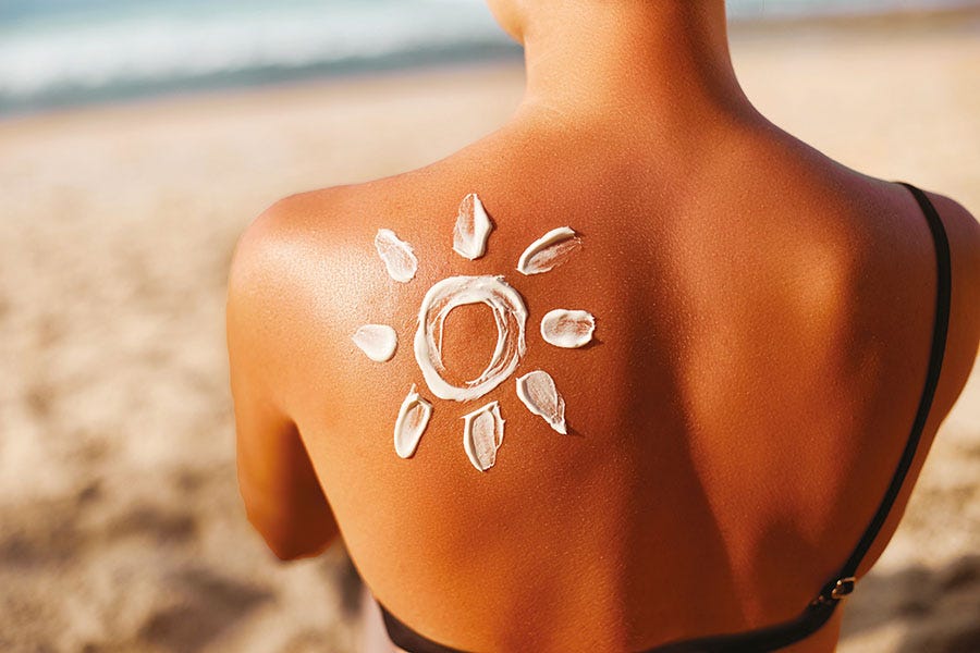 Come preparare la pelle al sole per una abbronzatura perfetta e sicura