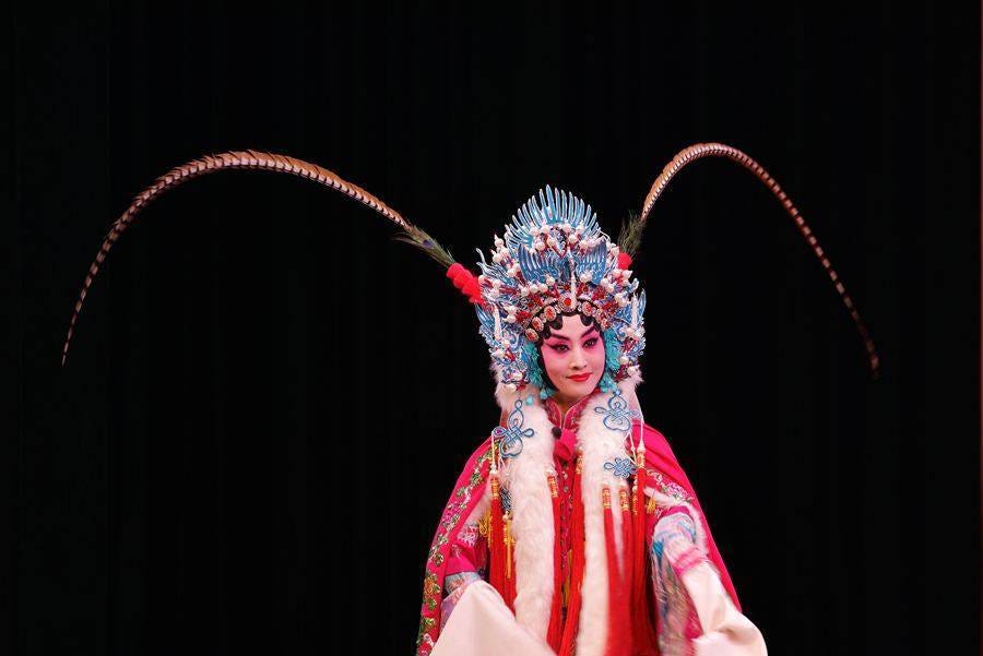 Chinese Opera | Facts, Makeup, Costumes & Music | Zhōngguó Xìjù | by  Pandarow | Medium