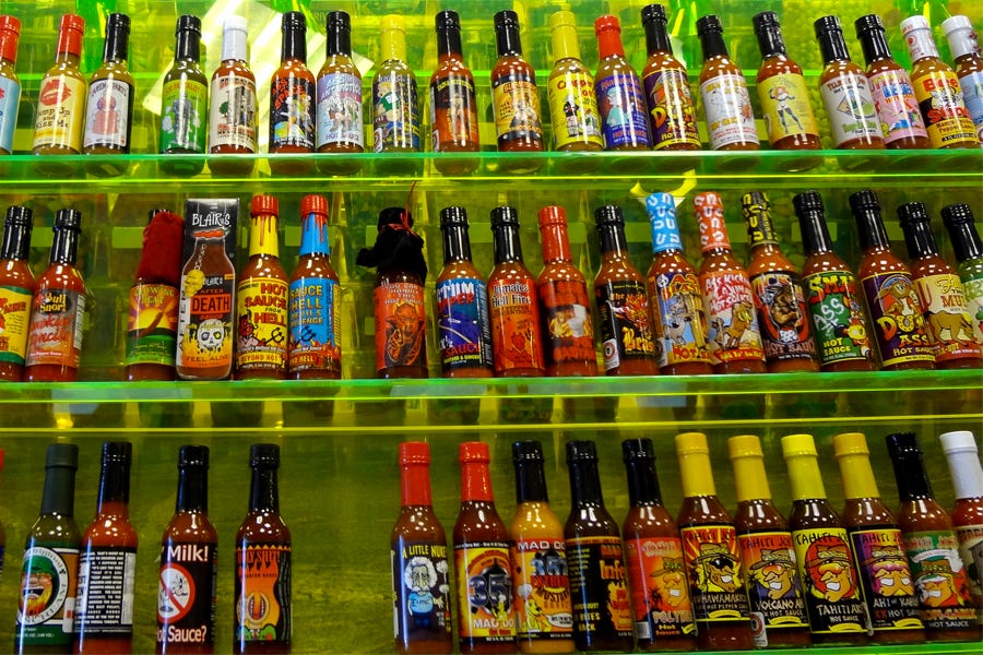 Easy Ways to Store Sriracha 2024 AtOnce