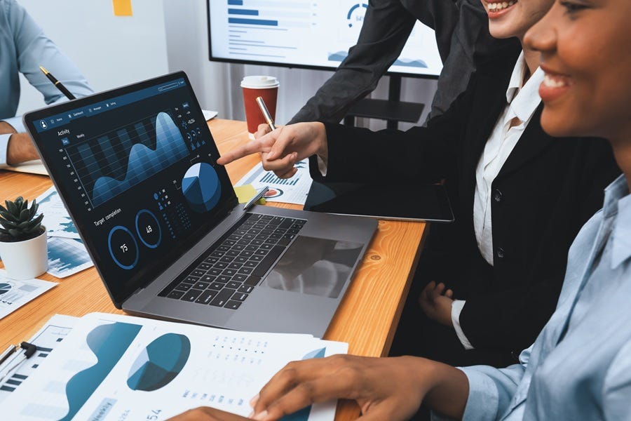 The $182B Embedded Analytics Revolution: 7 Trends Reshaping SaaS in 2025