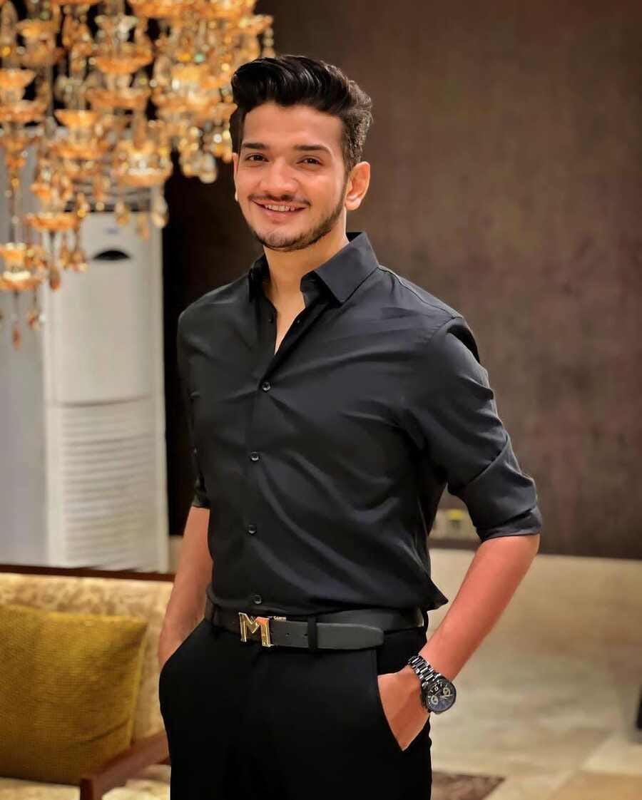 from-stand-up-stage-to-bigg-boss-house-munawar-faruqui-keeps-the