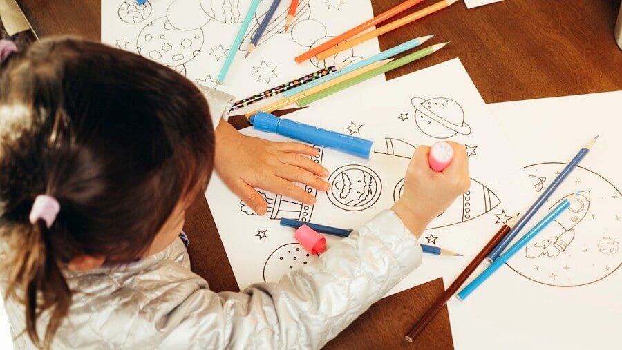 50 Desenhos da Barbie para Colorir Grátis em PDF: Baixe Agora!