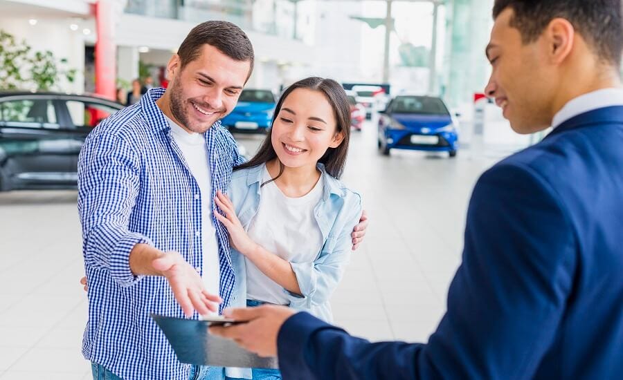PAYING IN CASH VS. FINANCING OF CAR by Localnewcar Medium