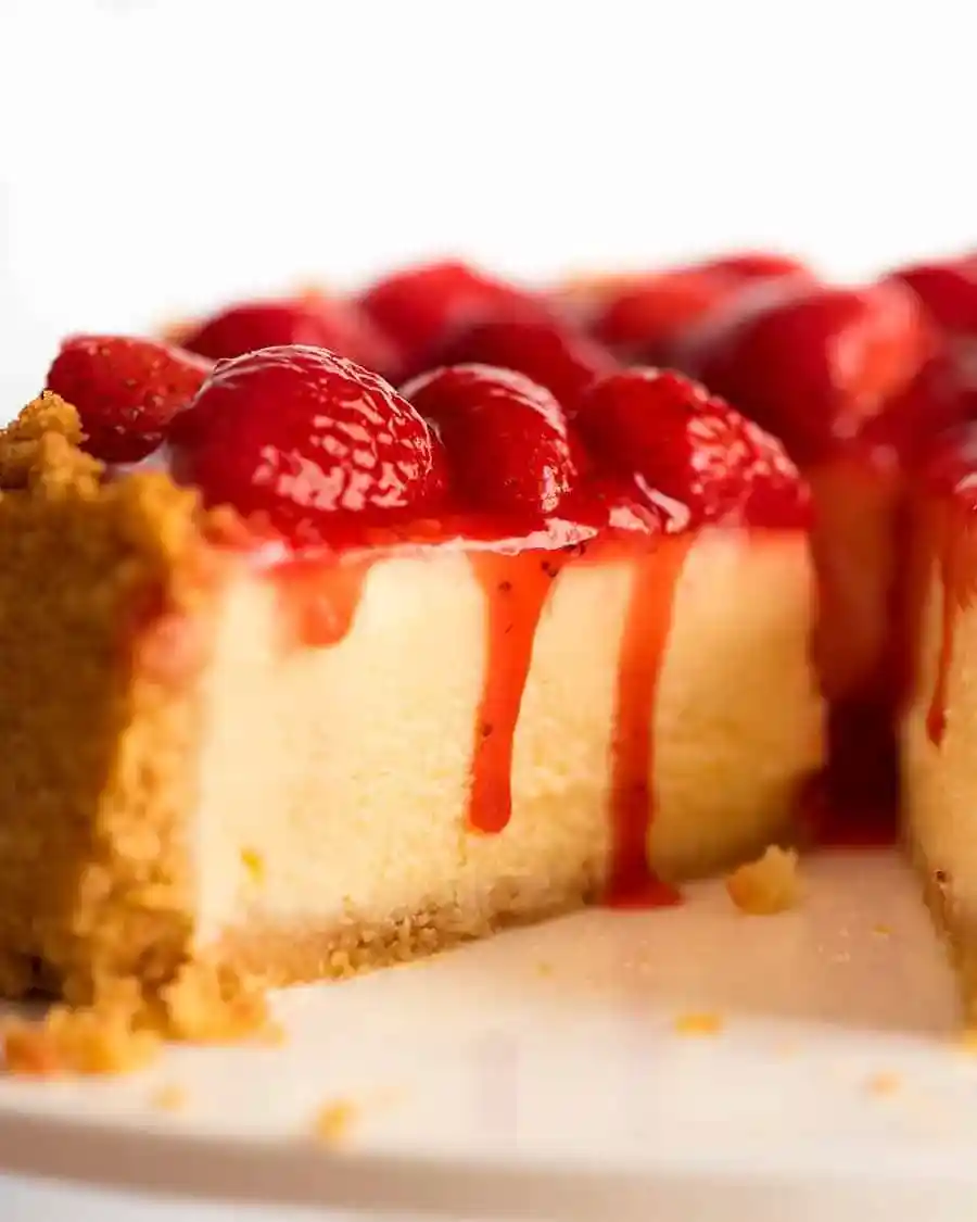 Erdbeer Käsekuchen Rezept — einfacher Käsekuchen mit Erdbeeren