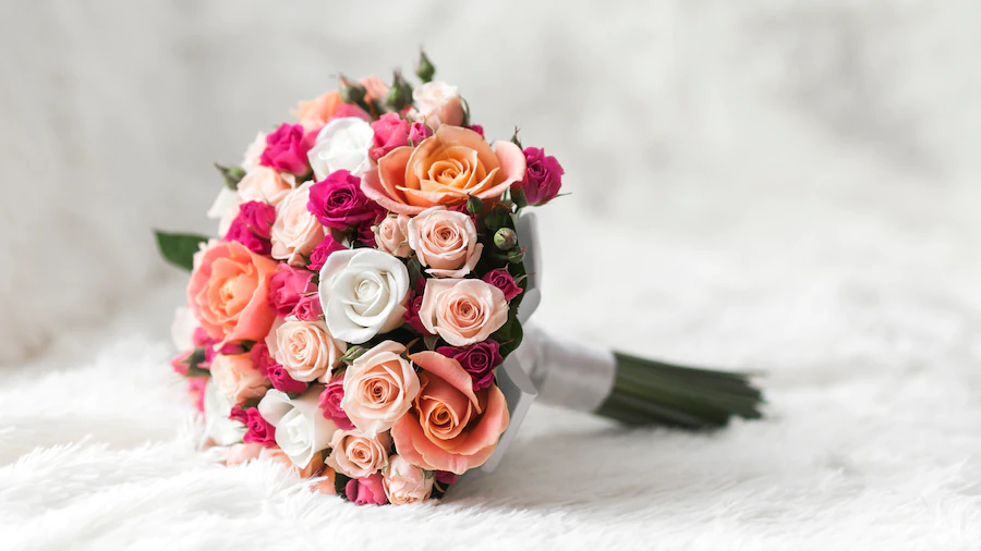 Tips For Ordering A Custom Flower Bouquet Online by Vaibhav