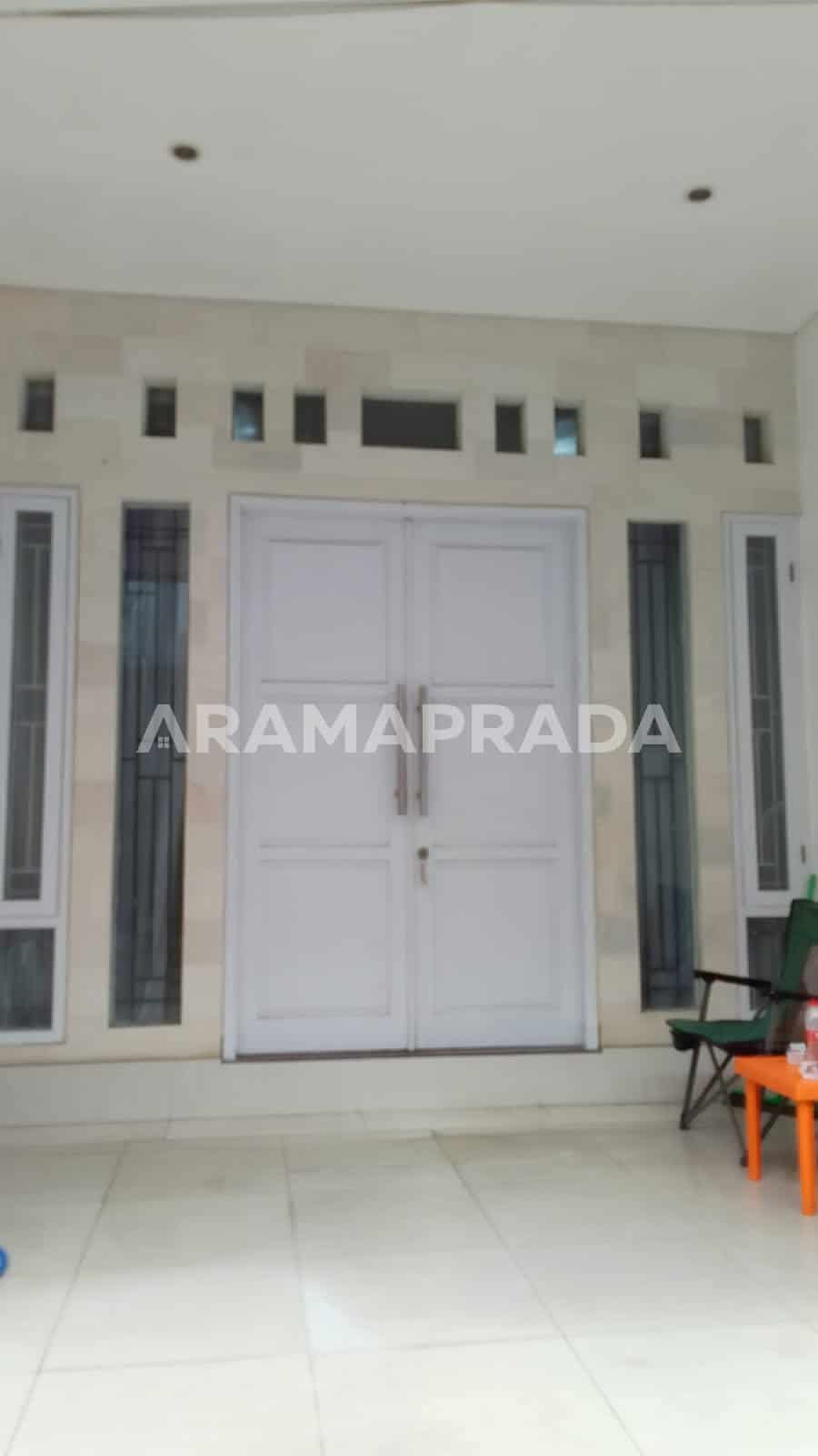 Disewakan Cluster Rumah 2 Lantai SHM IMB Harga Nego Denpasar Selatan