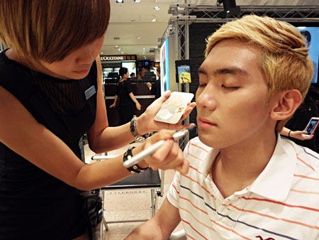 How K-Pop Empowered Men Everywhere to Embrace Make-Up