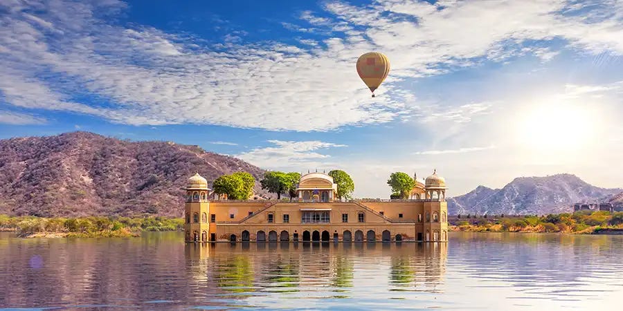 Udaipur Tour Package: Experience the Romance and Royalty of the City of Lakes with The Pinkcity…