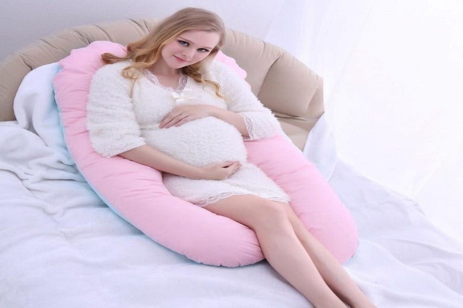 The Health Benefits Of Using A Pregnancy Pillow by rufus Medium