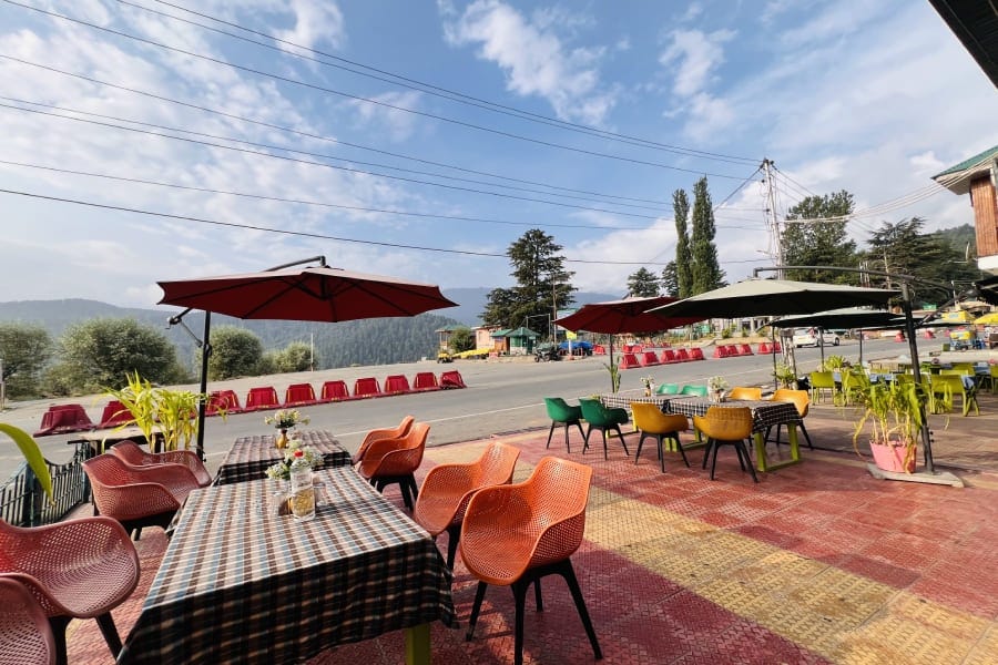 Best Hotel in Gulmarg for a Comfortable Family Vacation