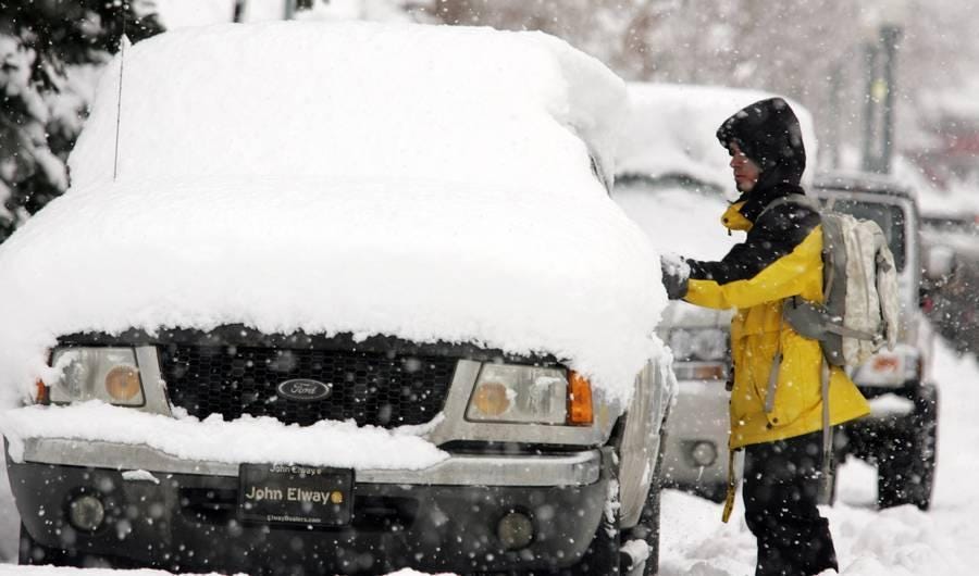 Is it safe to eat snow? “The potential risks and benefits of eating