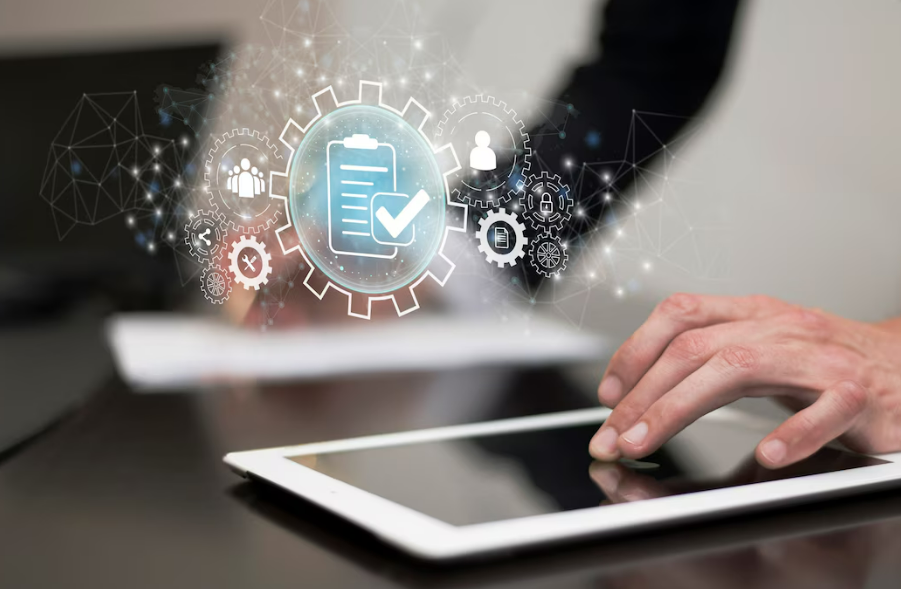 How Self-Service Options in Insurance Policy Management Software Empower Policyholders