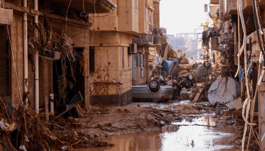 Libia en inundaciones: Inundaciones catastróficas en Libia provocan más de 2.000