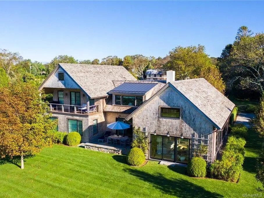 Realtors in East Lyme CT Michealkean Medium