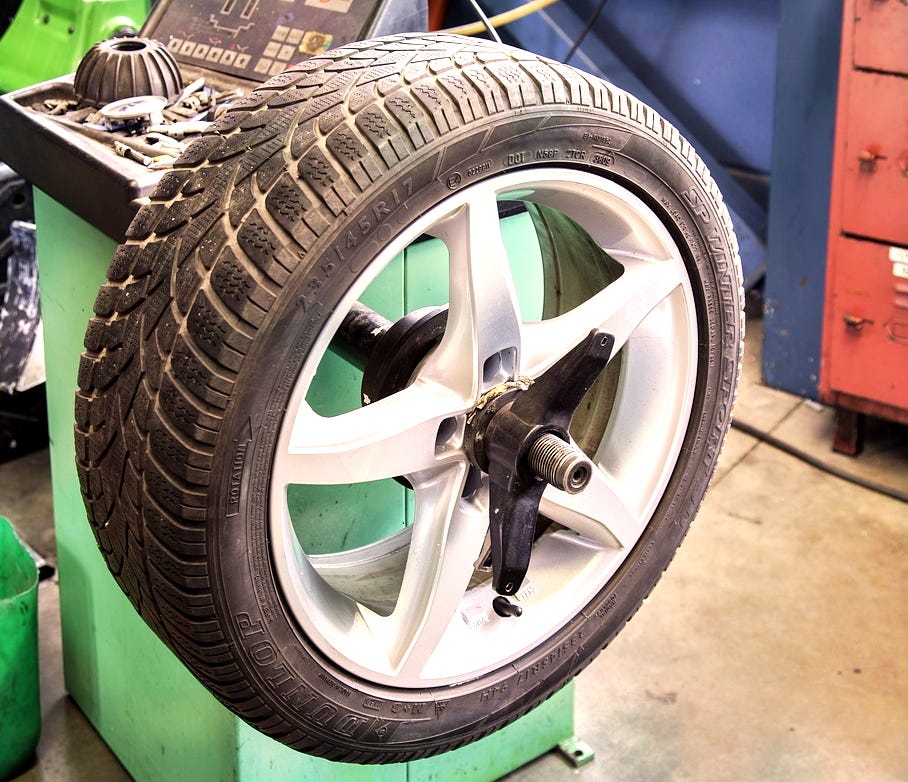 Season Tyres vs. Touring Tyres Know the difference by My Tyre Point