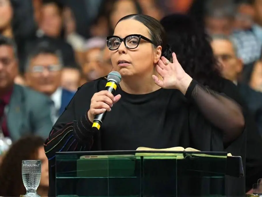 A importância da pregação da Helena Raquel para igreja evangélica no Brasil