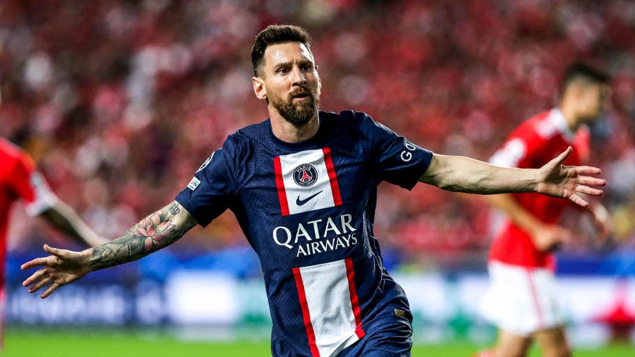 Lionel Messi scores for PSG in first game back since World Cup triumph