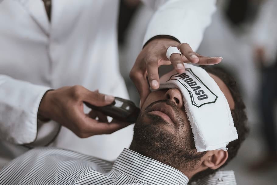 Shave Before or After Showering Pros and Cons by Shaving for Men Jun, 2023 Medium