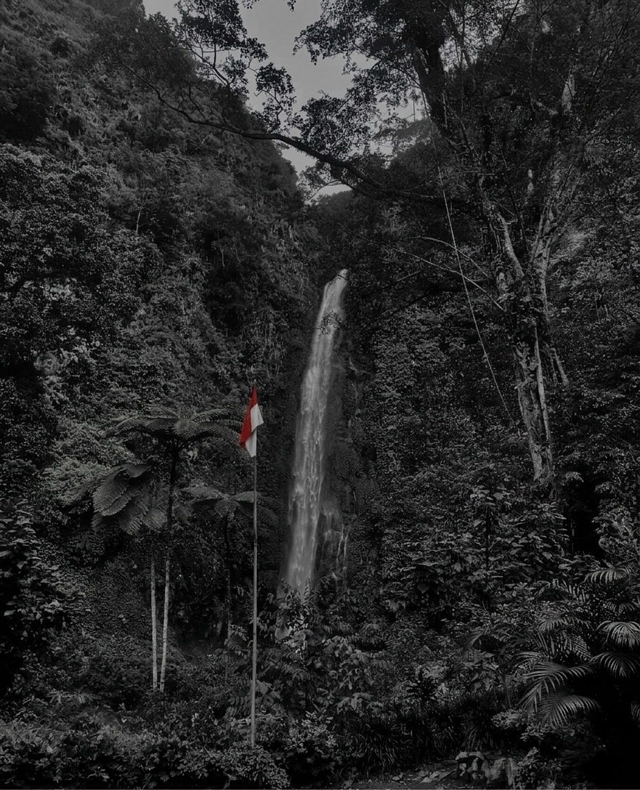 Jarak di Tengah Prahara