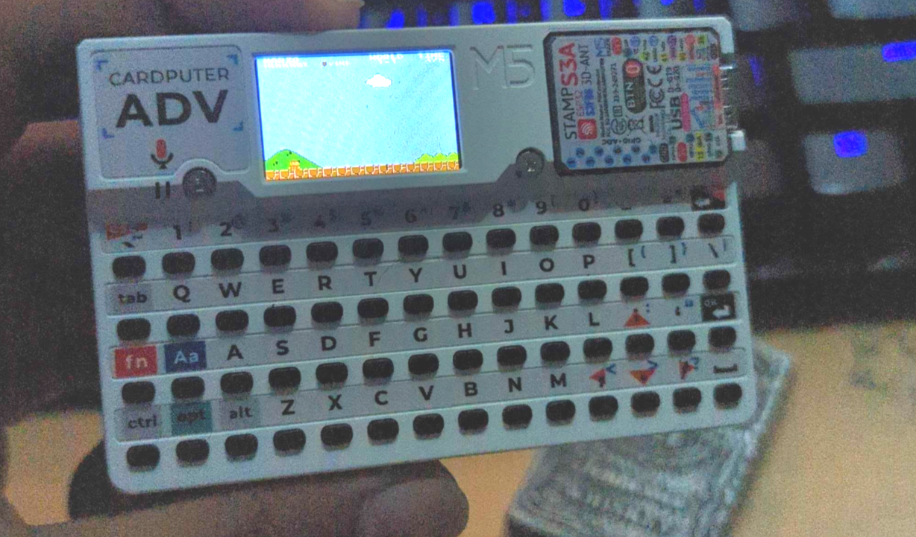 playing mario on this tiny device