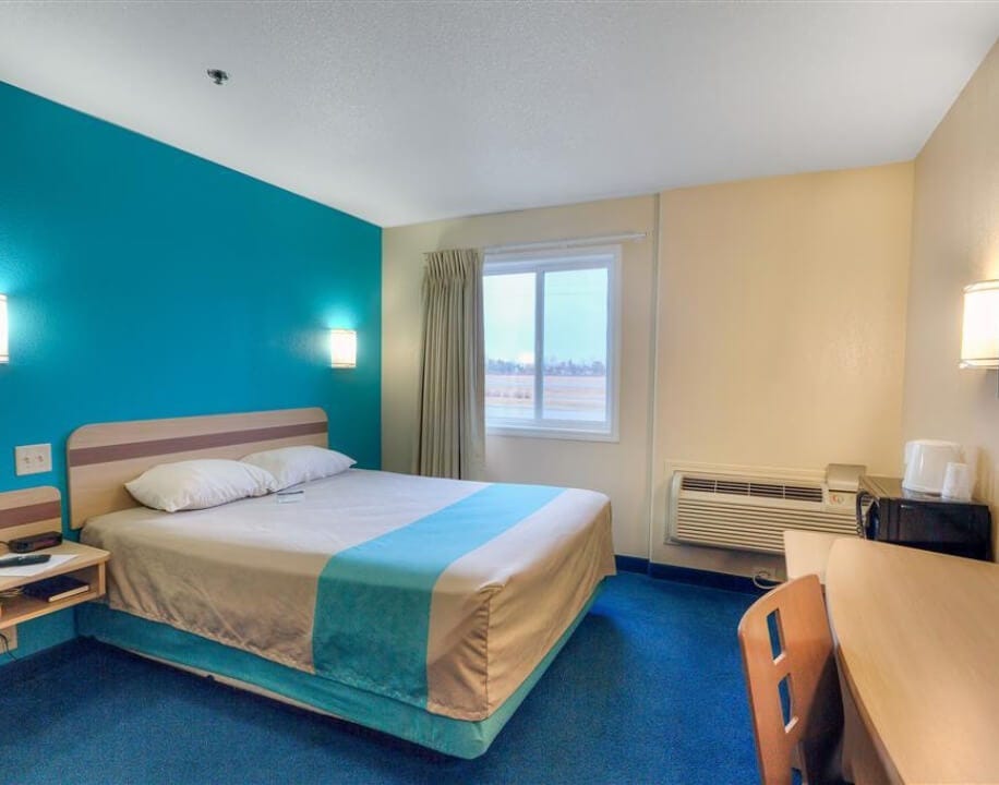 5 Stunning Tips for Early Check-in and Late Check-out in Hotel | by Naz ...