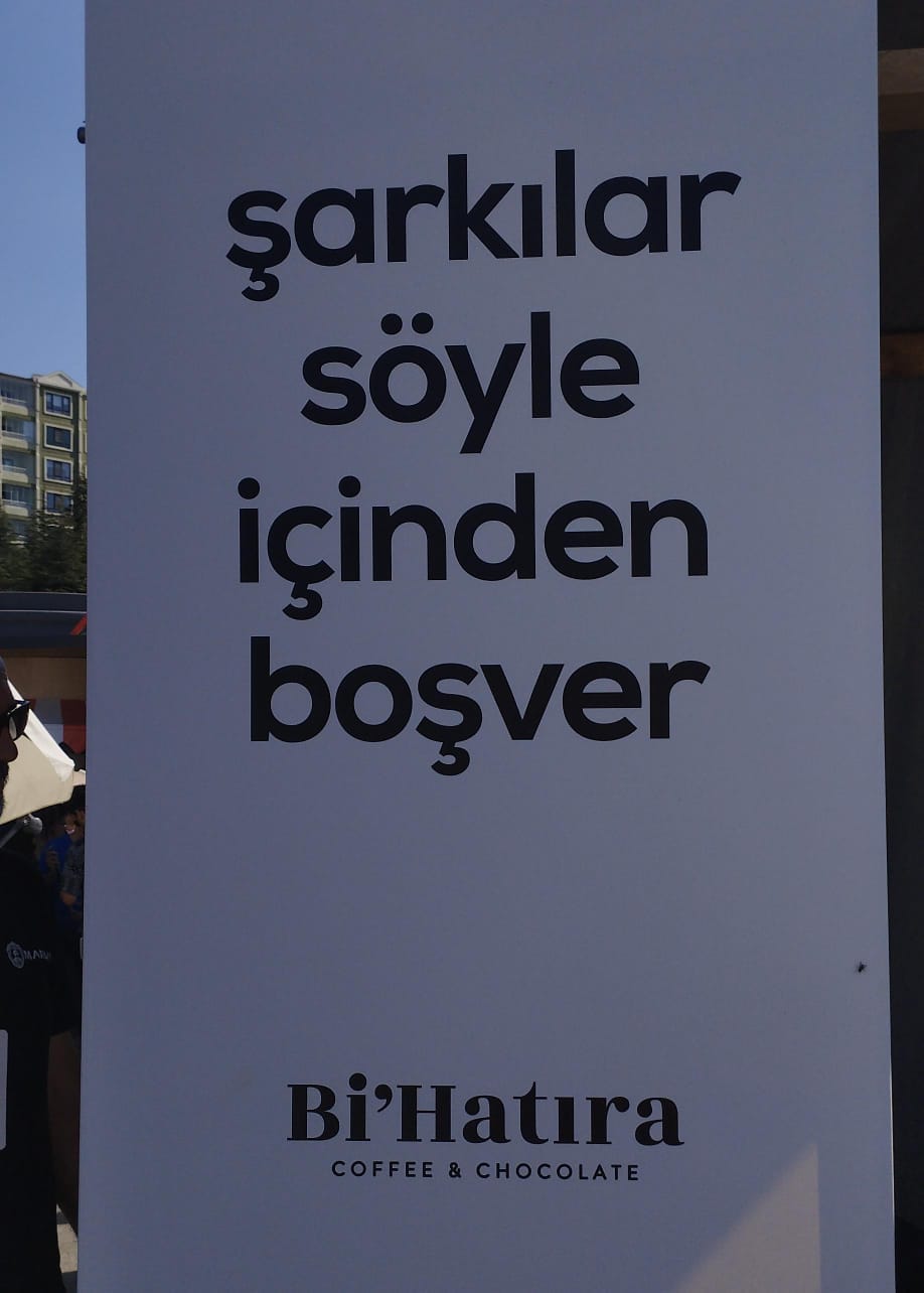 Söz. “Teacher” ve “Öğretmen”. Bu iki… | by Ayşe Nur SUSUZLU | Yetkin Yayın  | Medium