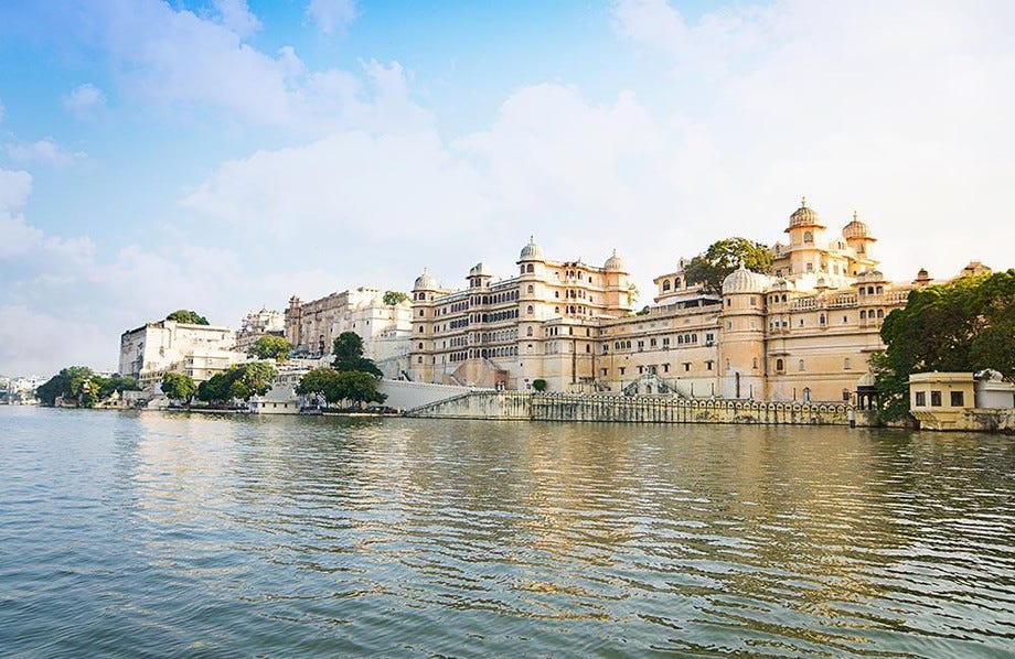 Navigating Udaipur’s Liquid Jewels: A Comprehensive Guide to the Lakes 