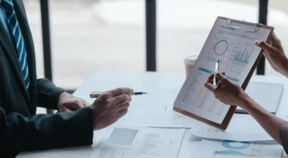 UK Banks Face Potential £1 Billion Compensation Over FCA Motor Finance