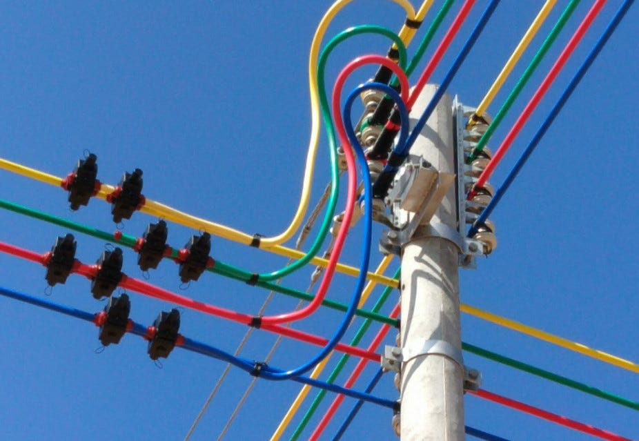 Existe una Velocidad a la Que los Cables Transmiten la Energía