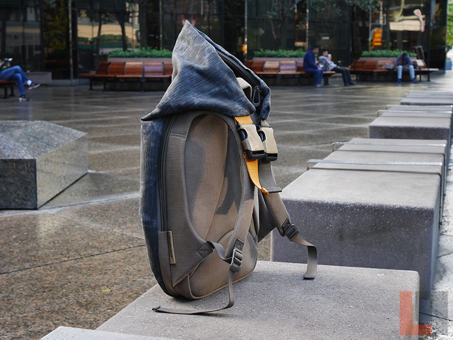 Cote&Ciel Nile Granite Backpack Review: Unusually Functional | by Stefan  Etienne | Medium
