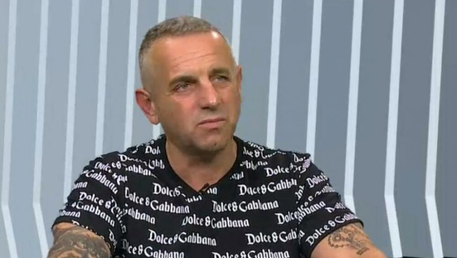 Ivan Gavrilović otkrio detalje sa nastupa: Dok sam pevao lik mi je držao pištolj na čelu