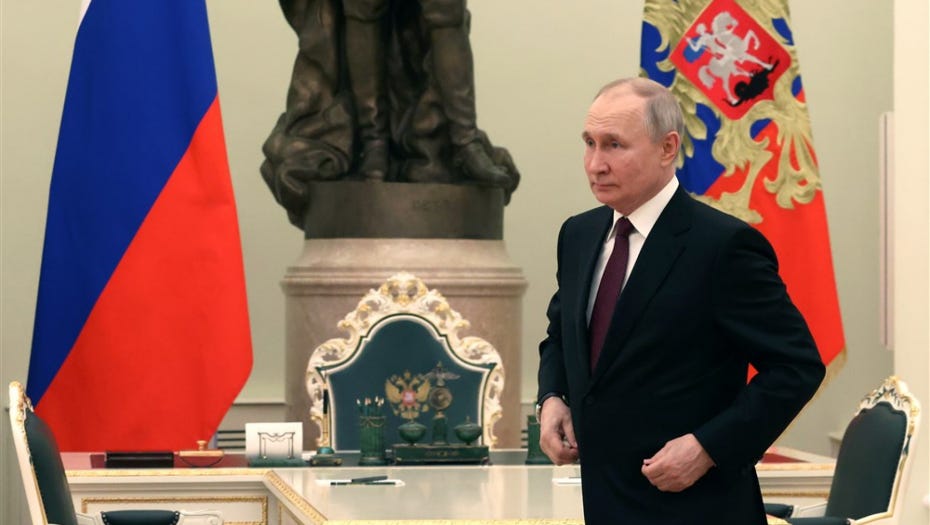 Lajk.rs: Zapad likuje i slavi zbog ove scene sa konferencije u Moskvi!