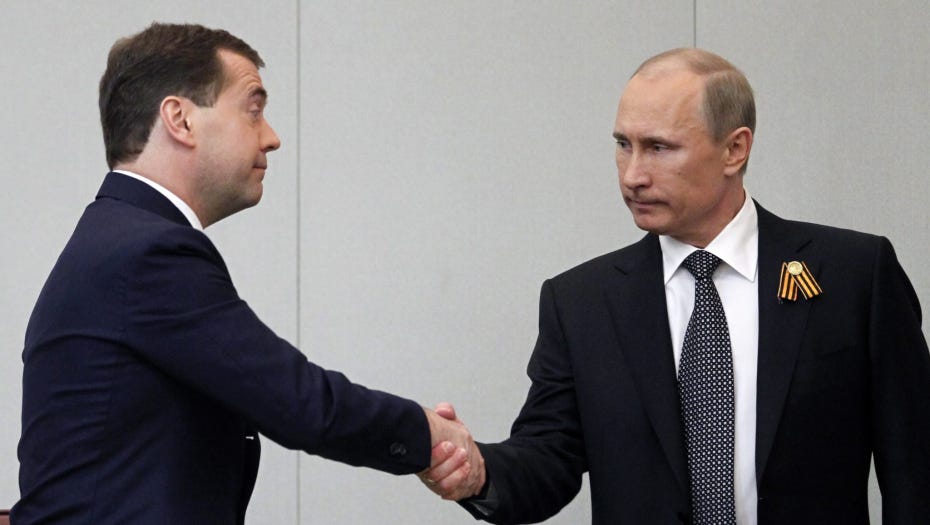 Putin doneo odluku Nova funkcija za Medvedeva