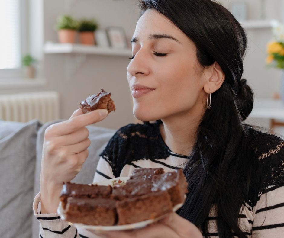 Alimentación Consciente: Cómo Transformar Tu Relación Con La Comida Según Luis Isaías