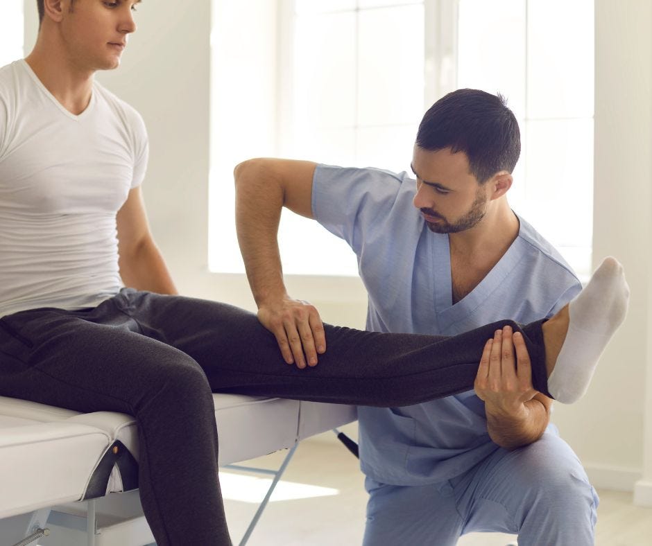 Decoding Expertise Traits to Seek in the Best Knee Doctor in Pune by