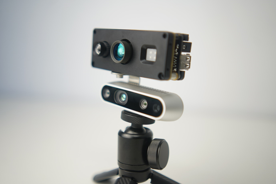 Comparing Depth Cameras: iToF Versus Active Stereo | by Refael