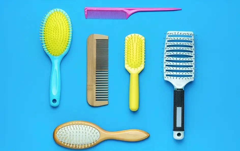Plastic Comb vs Wooden Comb, is there really a difference? – WildPatch