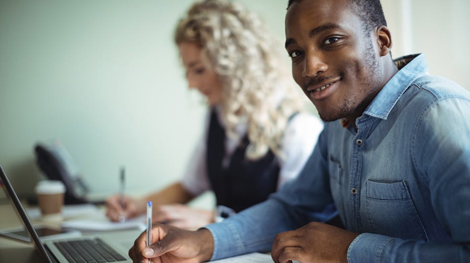 How Enterprise Learning Management Systems Transform Employee Training