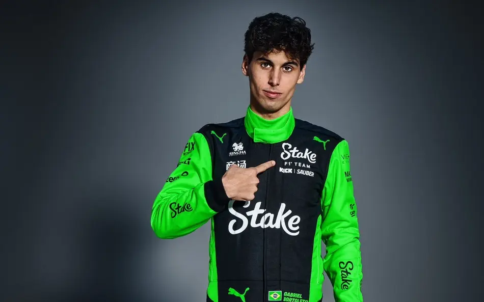 Gabriel Bortoleto em sua estreia na Fórmula 1 pela equipe Sauber: nova promessa do automobilismo brasileiro. (Foto: Divulgação/ Fórmula 1)